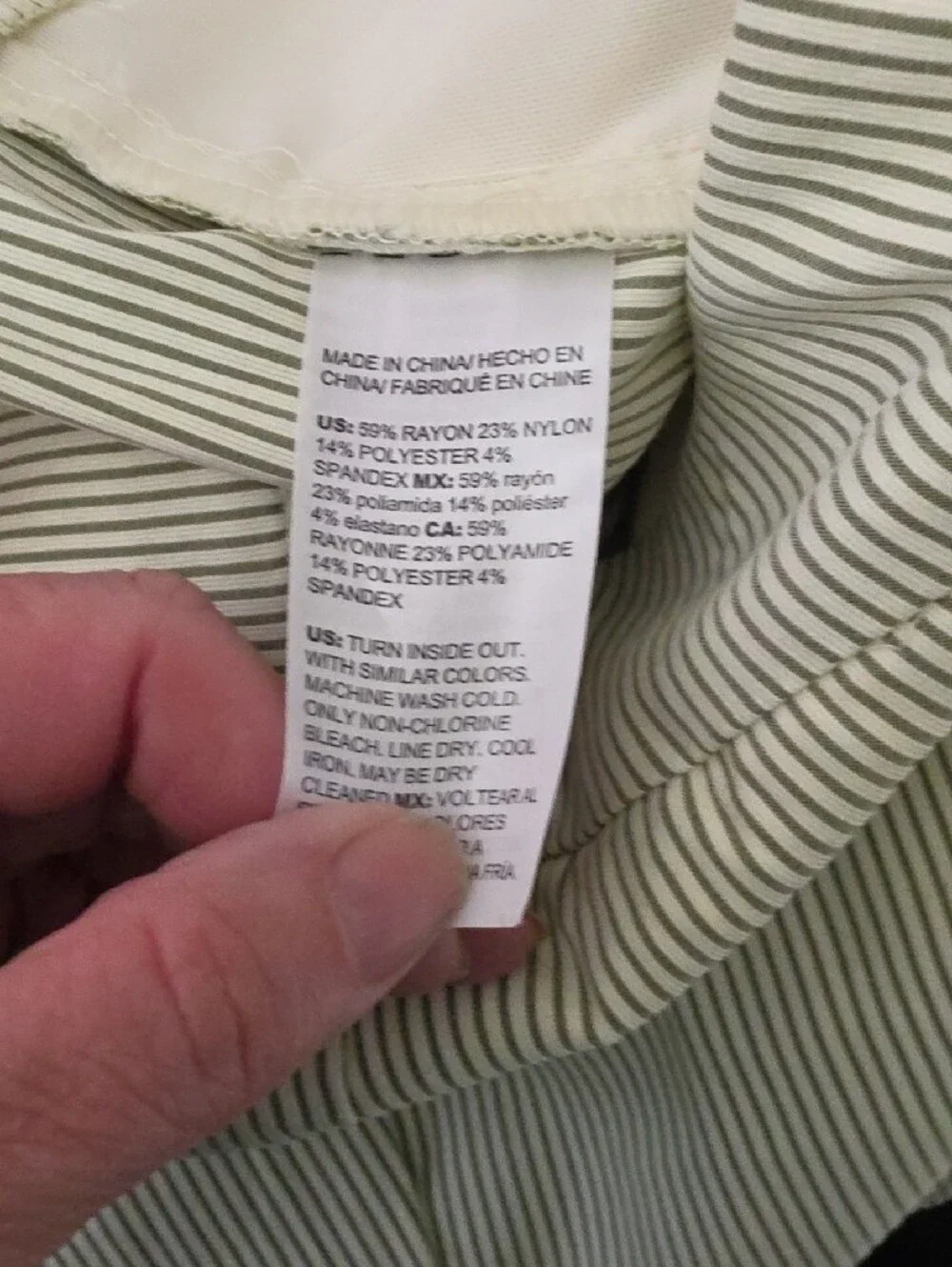 Chico's So Slimming Ankle Searsucker Green & Cream Pants Sz XL(3)